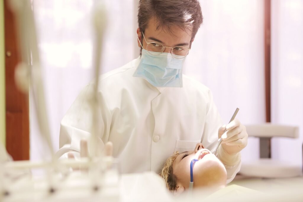 Dental Emergency Guide for Families in Erode